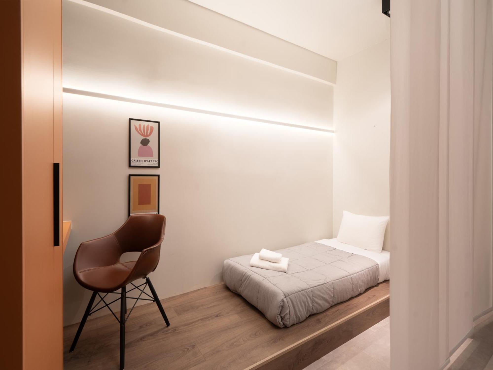 A Place 4U No6 - City Escape With Balcony Lounge & Open Living Space Ateny Zewnętrze zdjęcie
